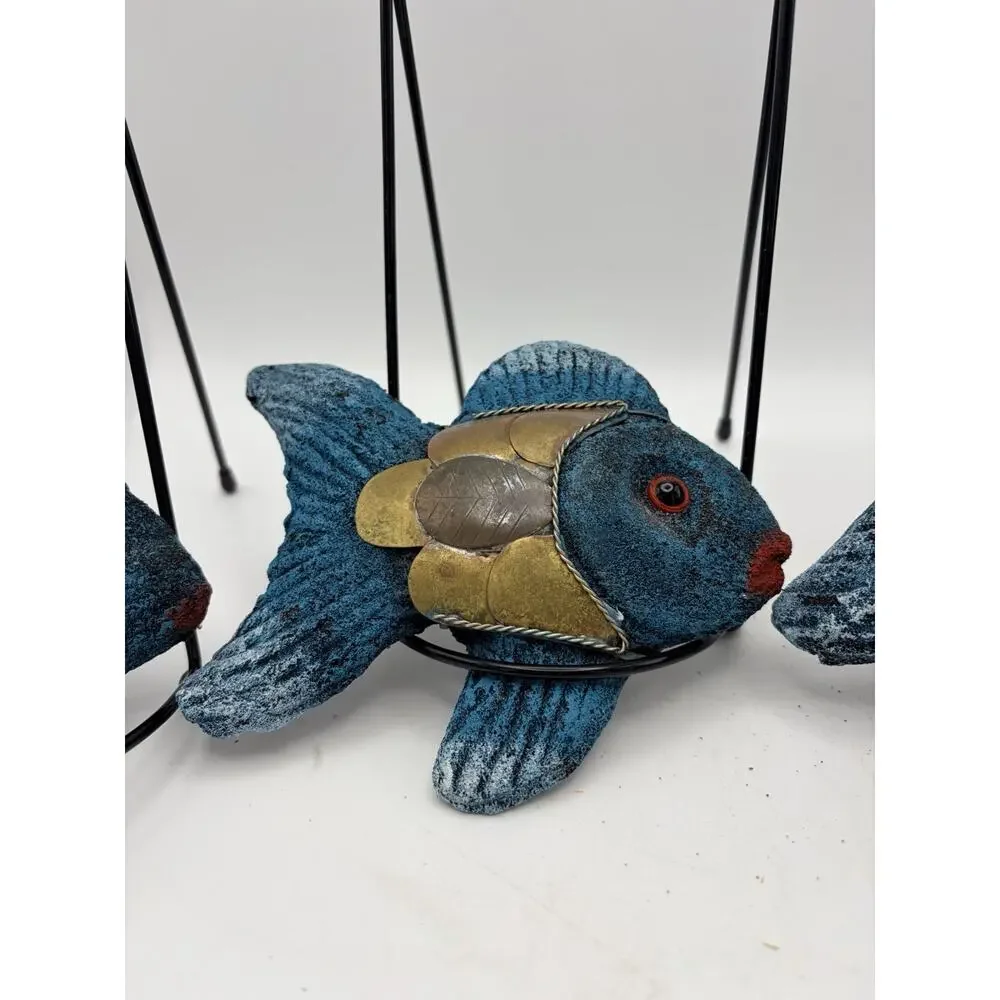 tonala mexican pottery Fish. Made Of Lava Stone. 1970 - 1990.